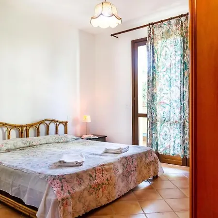 Apartment Isola Rossa